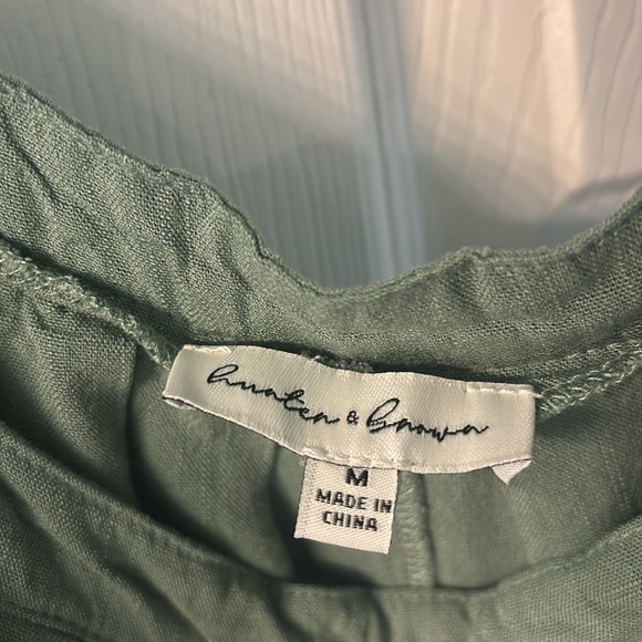 Hunter & Brown BOHO Wide Leg Cropped One Piece Sleeveless Jumpsuit Green Medium - Picture 2 of 4